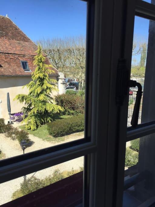 Bel Appart Au Bord De L'Eau Proche Gare Avec Wifi Auxerre Exteriör bild