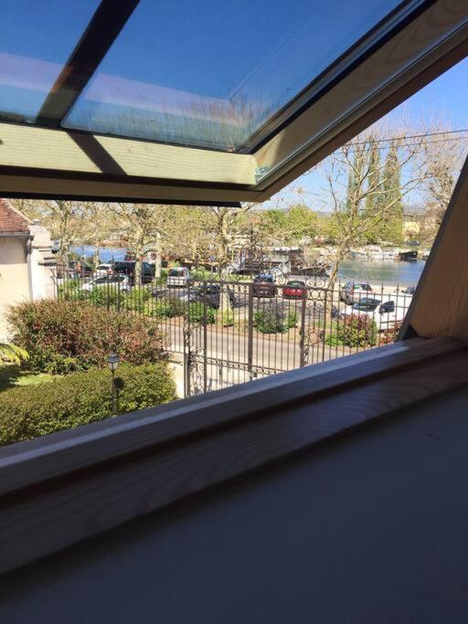 Bel Appart Au Bord De L'Eau Proche Gare Avec Wifi Auxerre Exteriör bild