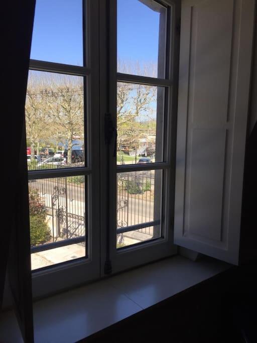 Bel Appart Au Bord De L'Eau Proche Gare Avec Wifi Auxerre Exteriör bild